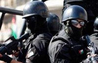 ضبط 7 مروجي مخدرات خلال مداهمات في سحاب ورجم الشامي