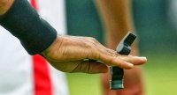 طاقم حكام أردني يصل الكويت لإدارة مباراة القادسية والزمالك
