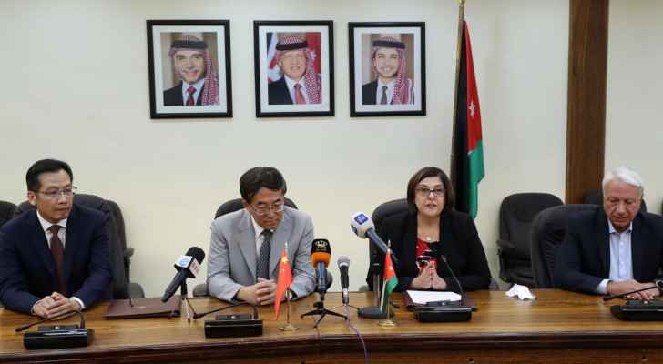 منحة صينية بـ 31.5 مليون دولار لتوسعة وتأهيل طريق السلط - العارضة