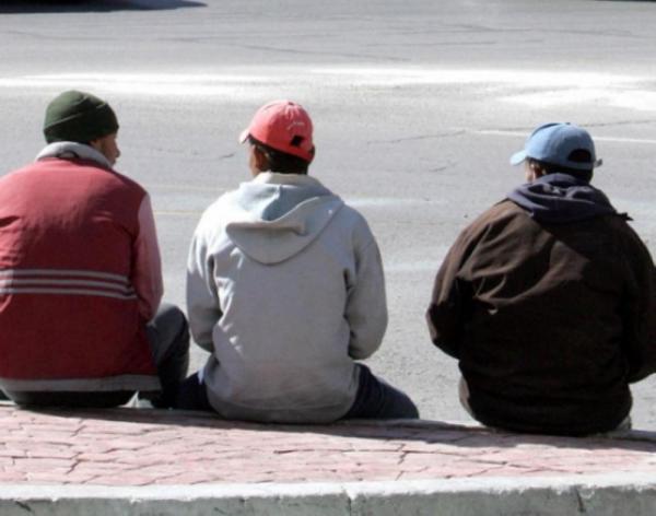 مصر تبحث اقتراح بوليصة تأمين إجبارية لعمالها في الأردن