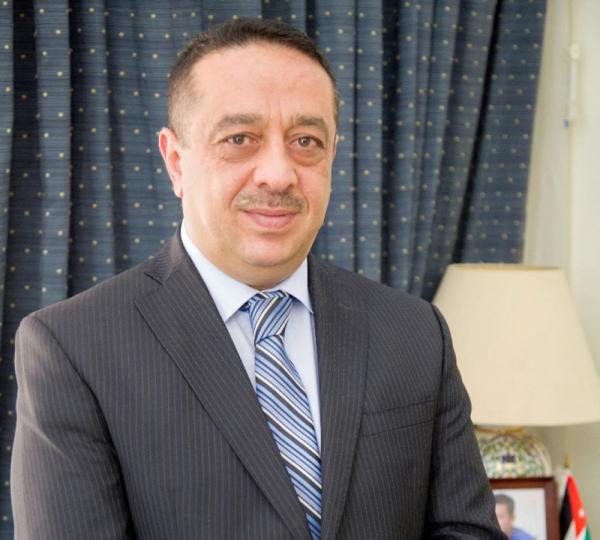 الداوود يقدم استقالته من رئاسة مجلس إدارة شركة البترول الوطنية