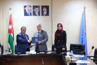 "العلوم التطبيقية" توقع اتفاقية تعاون مع مجلة "علوم الصيدلة"