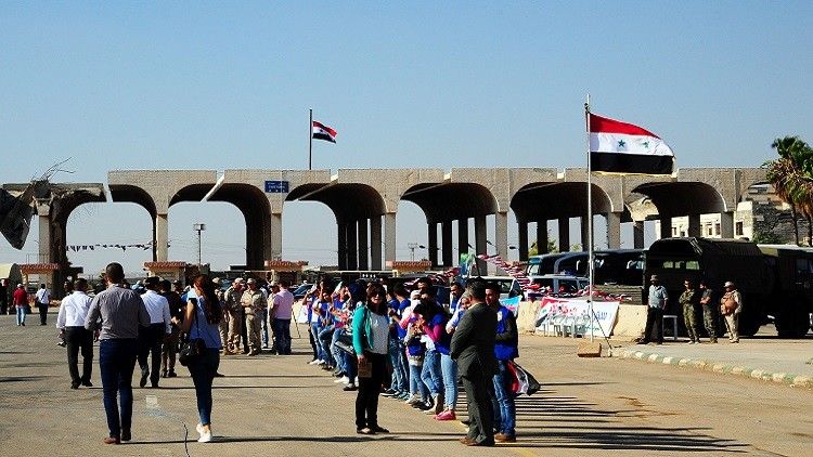 أكثر من 40 لاجئا سوريا عادوا من الأردن عبر معبر جابر