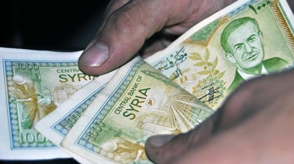 طلب قوي على الليرة السورية في السوق المحلي