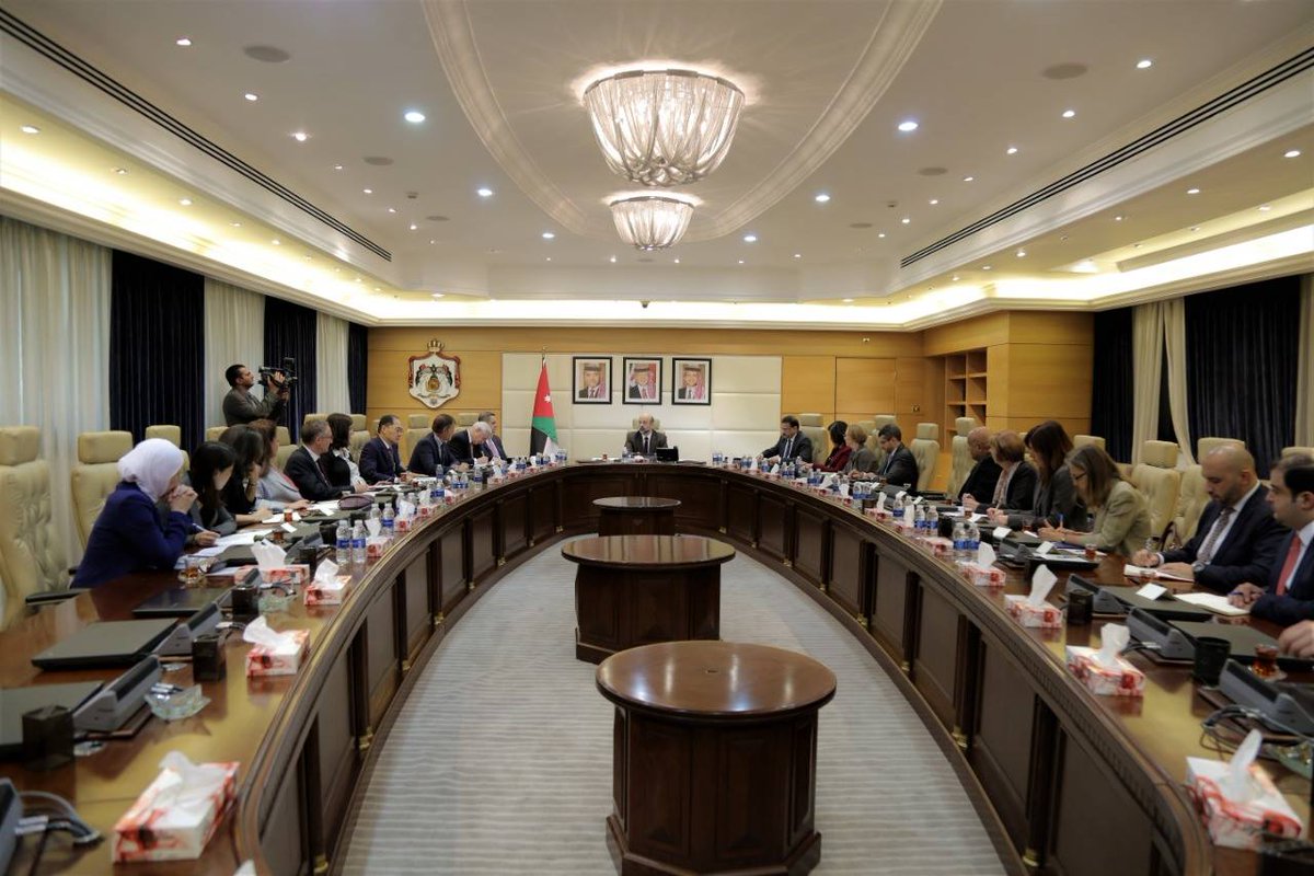 الرزاز يلتقي سفراء مجموعة السبع الكبار