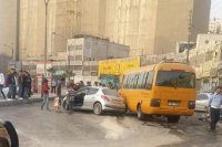 بالصور .. 14 إصابة بحادث في طبربور