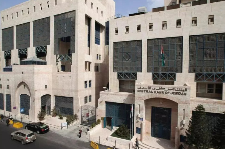 25.88 مليار دينار التسهيلات الإئتمانية في آب