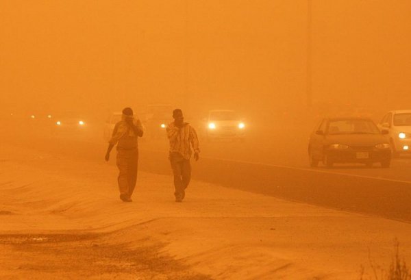 المفرق: تعليق دوام بعض المدارس بسبب الغبار الكثيف