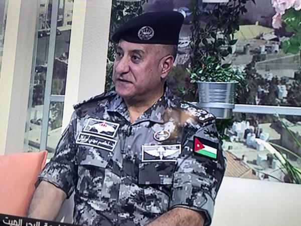 طالبة لمساعد مدير الدرك .. "لا تتركونا يا عموه"