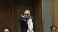 الحباشنة للرزاز: إقالة وزيرين أو الإطاحة بالحكومة