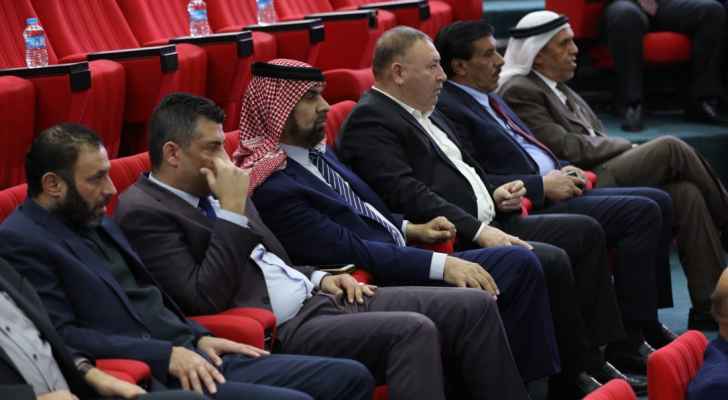 نائب: لدينا ديمقراطية أفضل من أمريكا