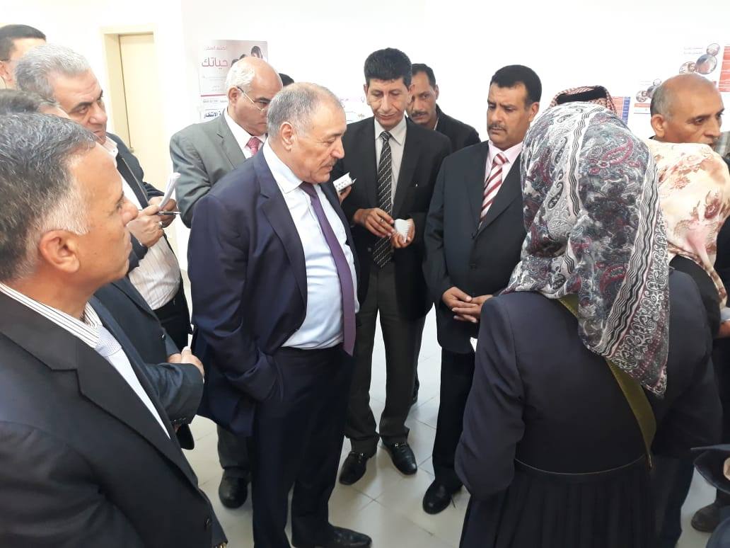 الزبن يوعز بالإسراع بتنفيذ مشروع مركز صحي القادسية الجديد