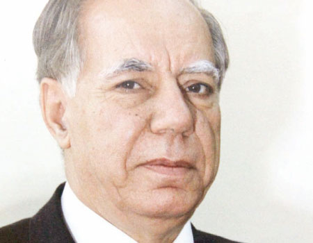 وفاة وزير الثقافة الأسبق الدكتور محمود السمرة