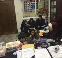 طلبة "عمان الأهلية" يجرون فحوصات ذكاء لتلاميذ من مدارس الجامعة