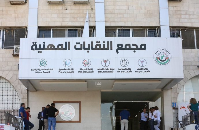 "النقابات" تطلق حملة لإغاثة المتضررين من الأحوال الجوية الاخيرة