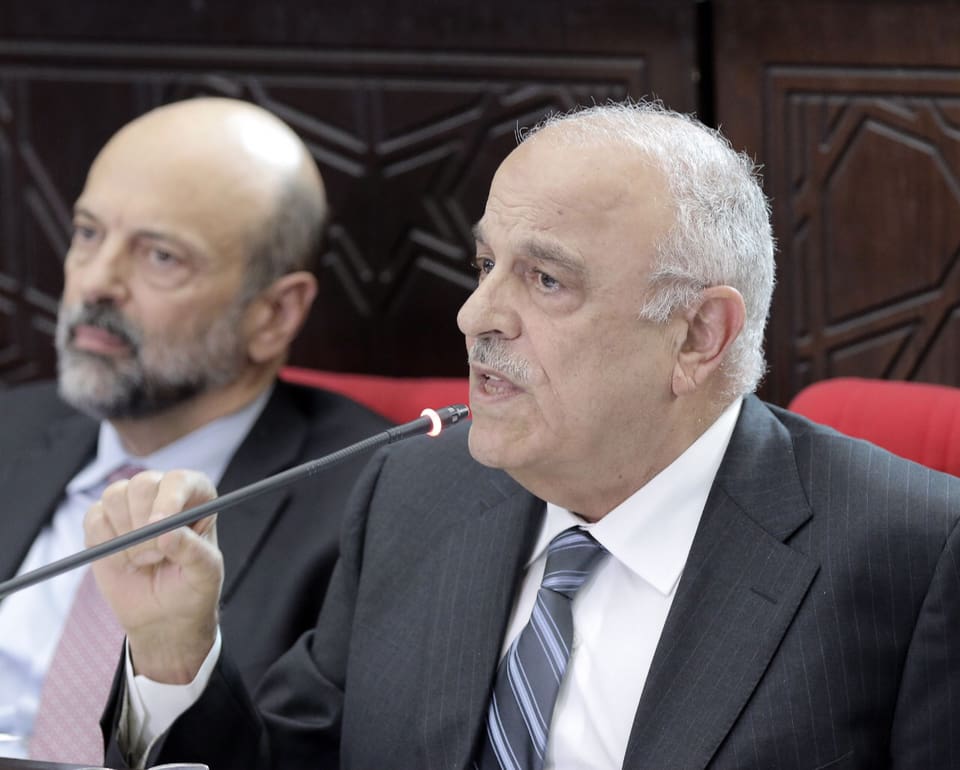 المعشر للأعيان: "صندوق النقد" أبلغ الحكومة أن قانون الضريبة أفرغ من مضمونه بعد تعديلات النواب