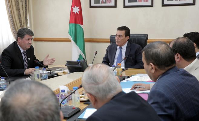الطراونة: نصرة فلسطين على رأس أجندة الدبلوماسية الأردنية