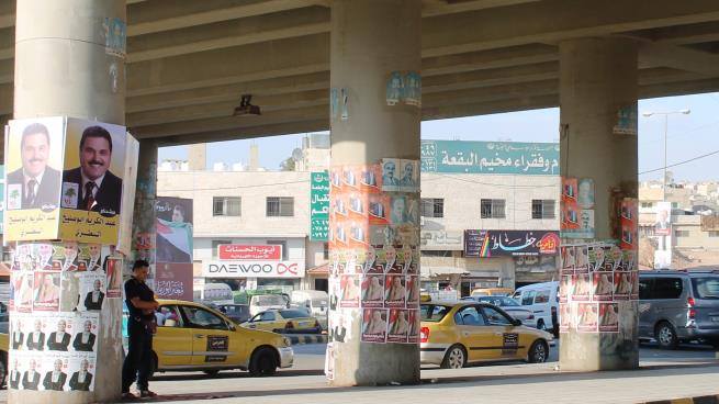 "فزعة الاهالي" يعري النواب في مخيم البقعة