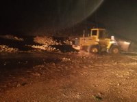 بالصور .. 20 انهيار على طريق السلط - وادي شعيب