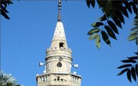 الرزاز يلغي تعميم الاوقاف بشأن مكبرات الصوت
