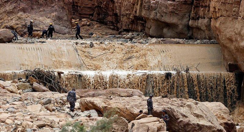 "فوبيا القرار" تضرب المسؤولين