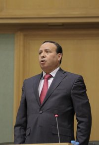 النائب الفايز يحذر الحكومة