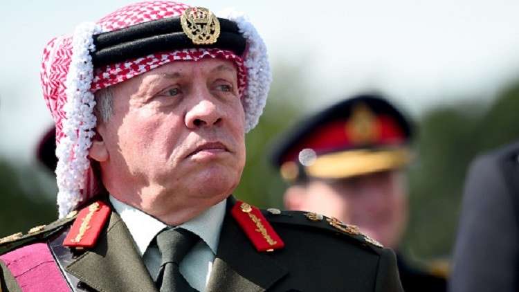 الملك يعزي ملك البحرين بوفاة الشيخة نورة