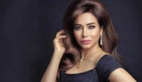 شاهدوا فستان لجين عمران يبهر الحضور في حفل زفاف إبنتها