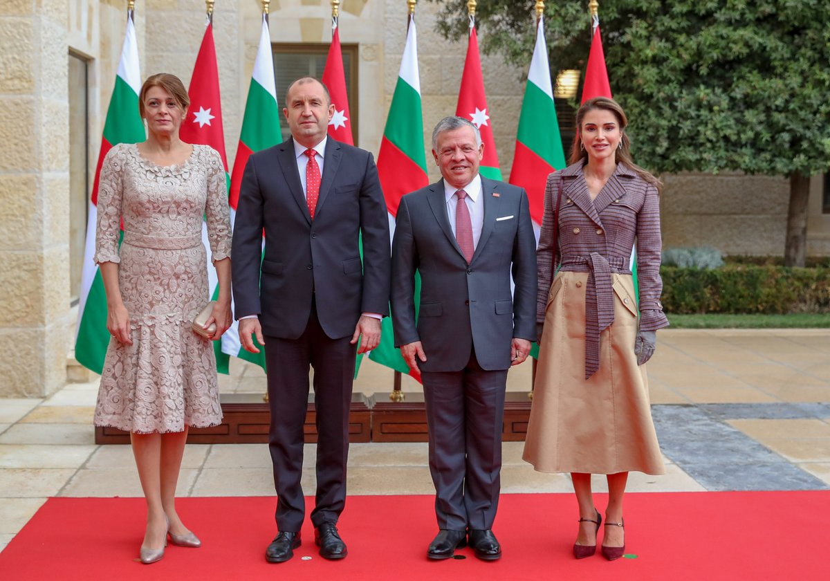 الملك والملكة يستقبلان رئيس بلغاريا وعقيلته