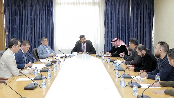 مطالب بحل مشكلة موظفي الاستثمارية للسياحة والسفر
