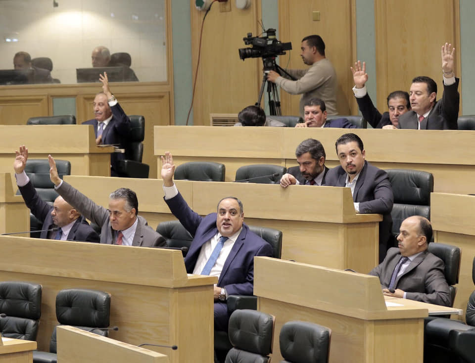 "إزالة حصرية الإعلانات القضائية بالصحف الأوسع انتشاراً