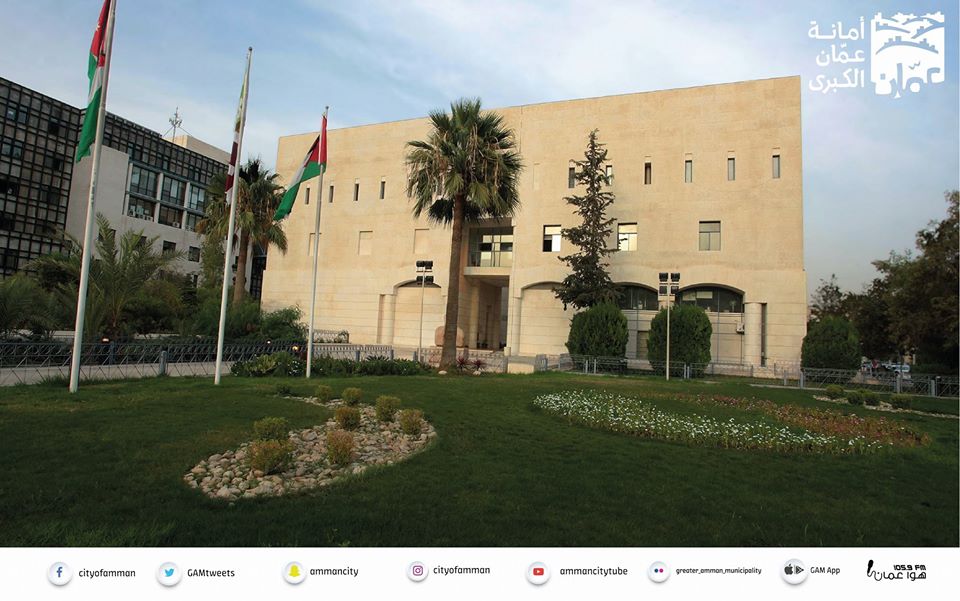 ترددات واوقات محددة لحافلات "رؤية عمان للنقل"