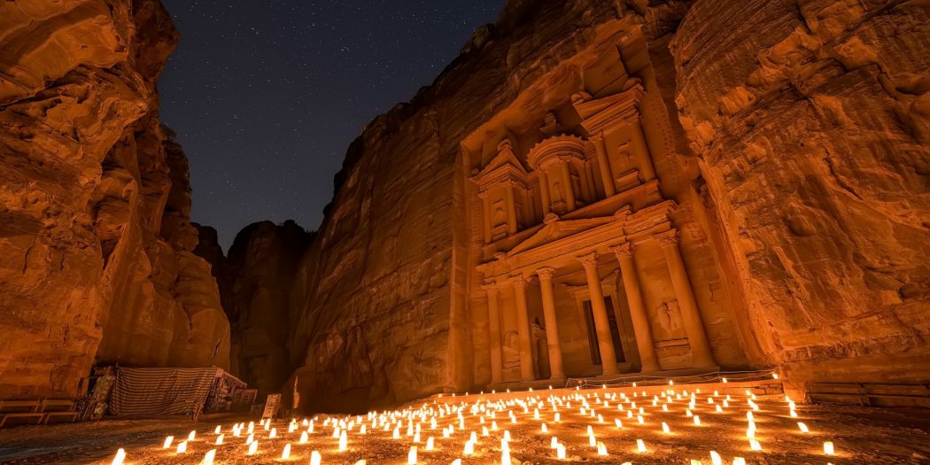 ماذا قال المسؤولين والخبراء عن السياحة بالاردن؟