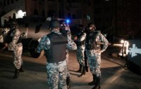 مداهمة امنية تطيح بمطلوب خطير في صويلح .. التفاصيل 