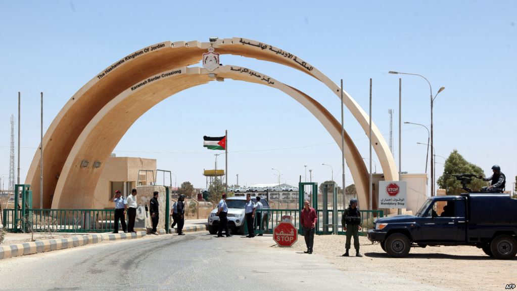 توقعات باستئناف دخول الشاحنات الاردنية للعراق 