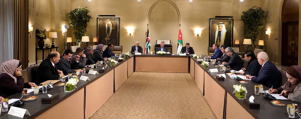 هذا ما دار بين الملك ووطن النيابية