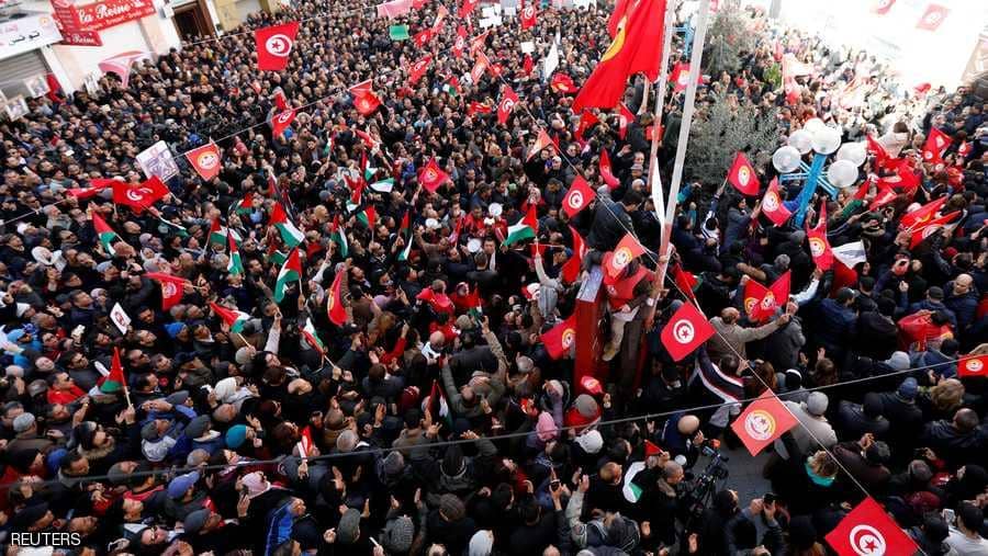 دعوة إلى إضراب وطني في تونس