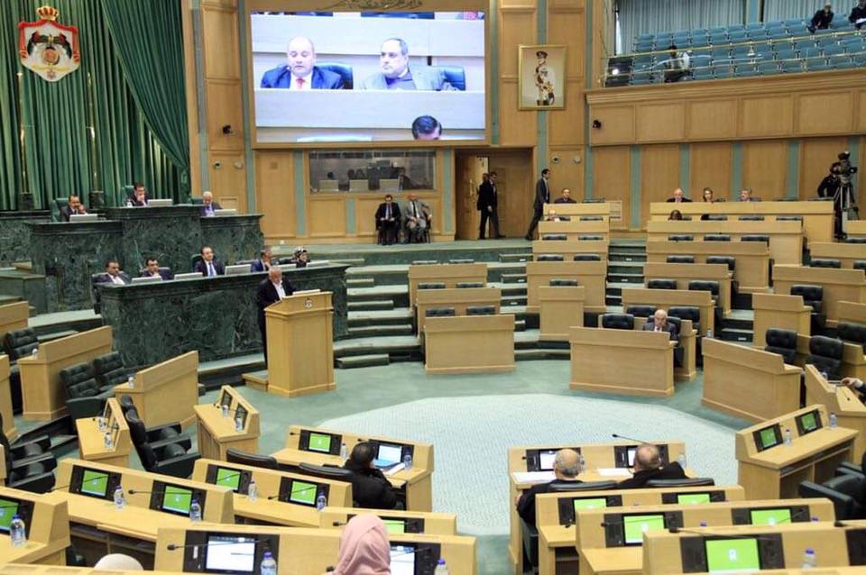 بالفيديو .. اقرار قانون العفو العام من مجلس النواب