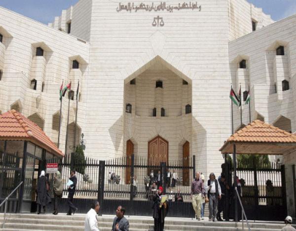 مصدر قضائي مسؤول يكشف حقائق جديدة في قضية بشير نوفل