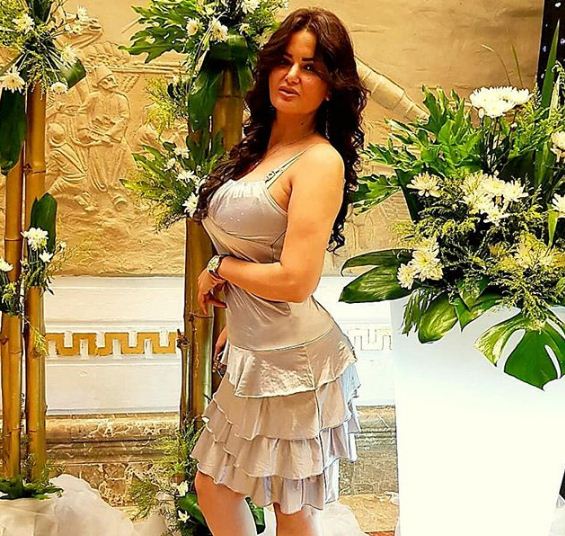 سما المصري ترد بقوة على كل من انتقد صورتها على السرير