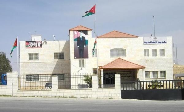 بدون عجز.. 3 ملايين دينار موازنة بلدية الخالدية