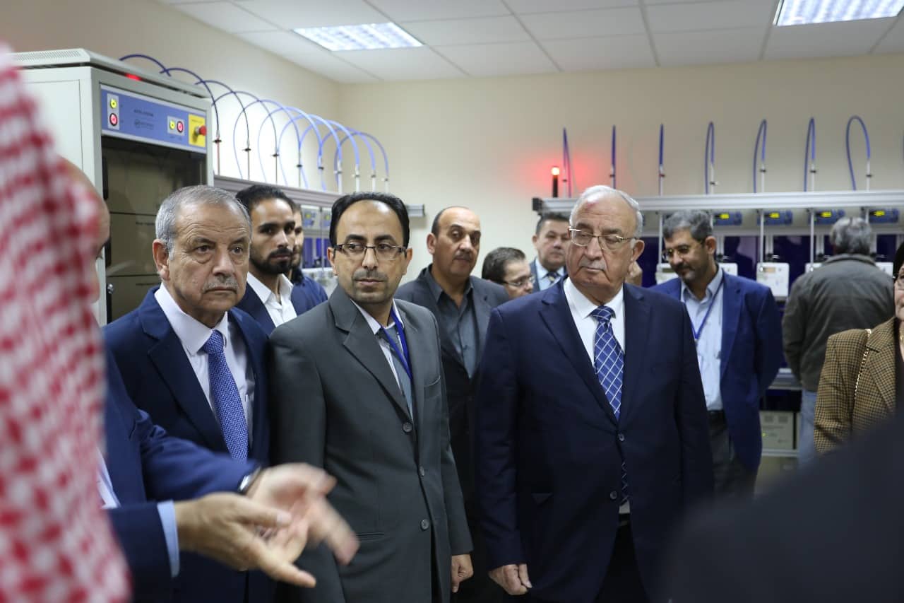 العين الخطيب: تقدم تقني وعملي ملحوظ في أداء شركة الكهرباء