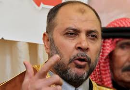 زكي بني ارشيد: "لحظة فارقة بانتظار الكبار"