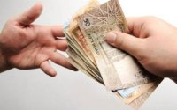 وزير العمل : تأخير الرواتب مخالف للقانون