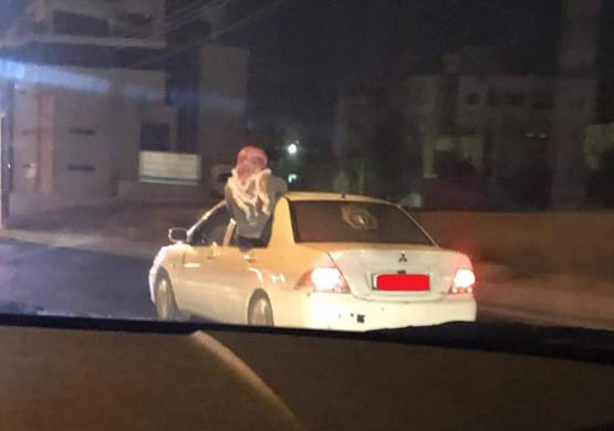 القبض على سائق متهور بعد مقطع فيديو 