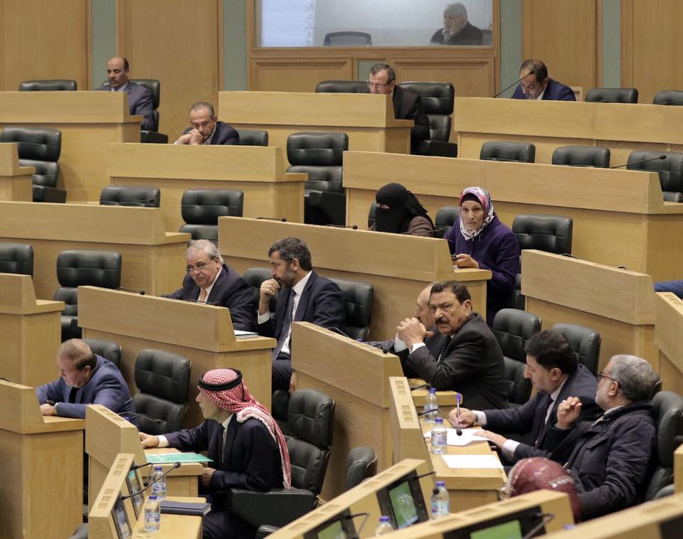 بالفيديو  .. مجلس النواب يرد مشروع قانون "الجرائم الإلكترونية"