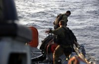 الاحتلال يعتقل 4 صيادين فلسطينيين
