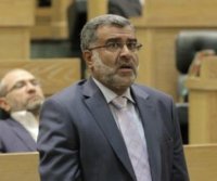 نائب يطالب بإحالة أصحاب الرواتب العالية للتقاعد