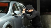 "الامن" يقبض على سارق سيارات اربد الغامض