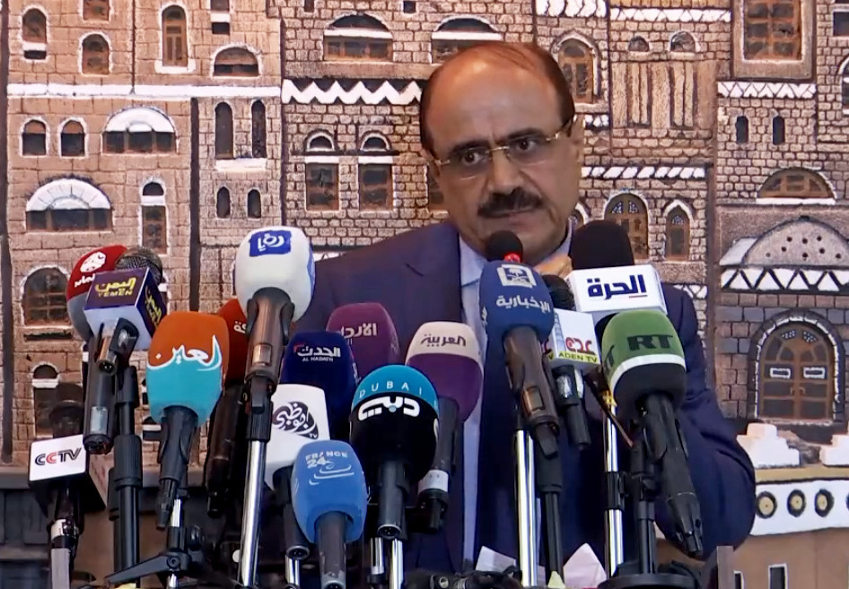 السفير اليمني من عمان : ٧٥٪؜ من سكان اليمن بين مشرد وقتيل وسجين